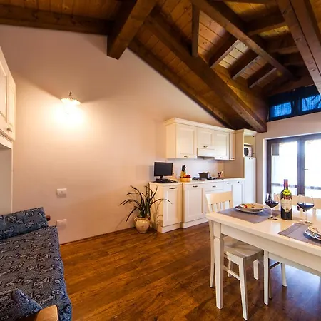 شقة فندقية Poncia 4*