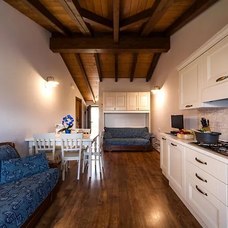 Aparthotel Poncia Gravedona