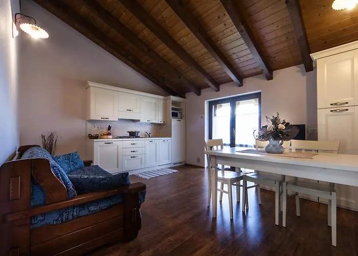 Poncia Aparthotel Gravedona